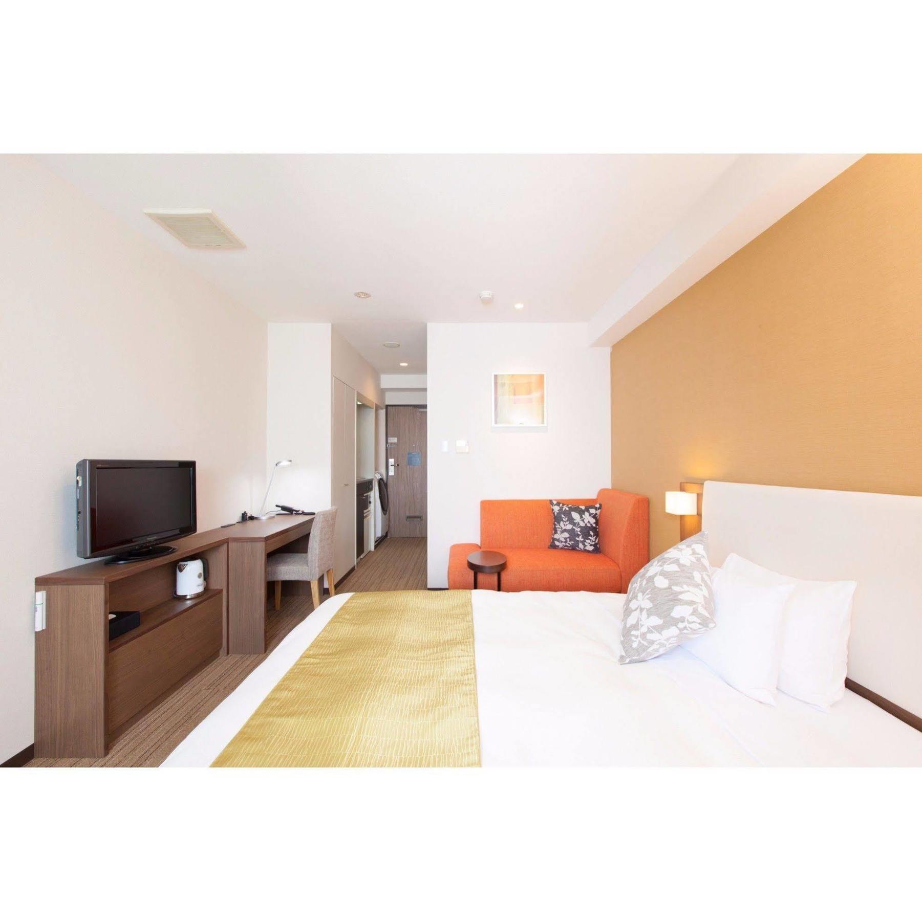 โตคิว สเตย์ โยงะ Hotel โตเกียว ภายนอก รูปภาพ